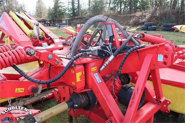 2011 Pottinger NOVACAT 86 Mower Conditioner