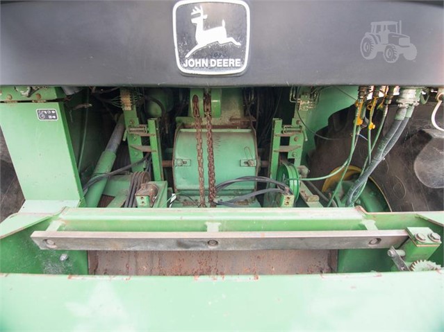 2001 John Deere 6850 Forage Harvester