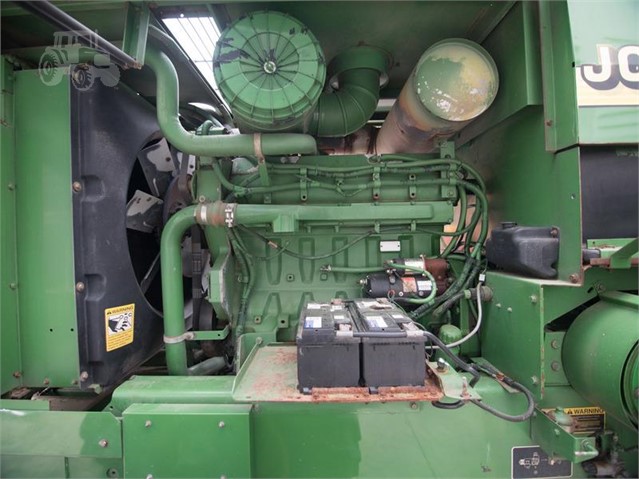 2001 John Deere 6850 Forage Harvester