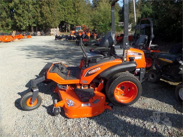 2021 Kubota ZD1211 Mower