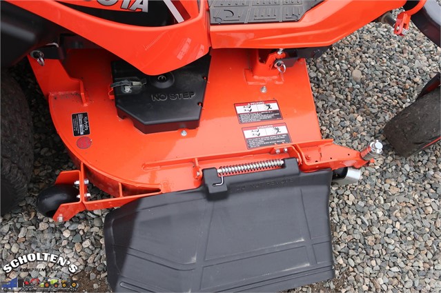 2019 Kubota ZD1211 Mower