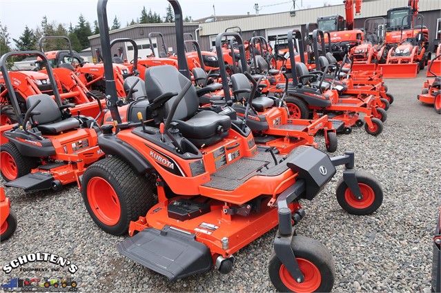 2019 Kubota ZD1211 Mower