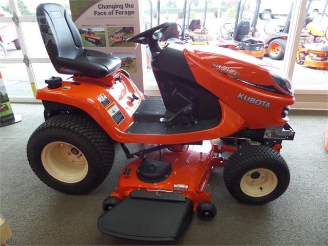 2019 Kubota GR2120 Mower