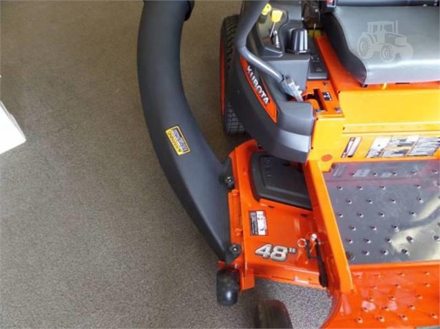 2019 Kubota Z411KW Mower