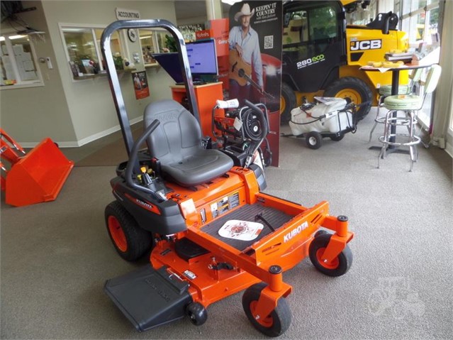 2019 Kubota Z122RKW Mower