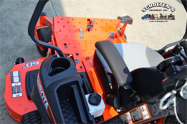 2021 Kubota Z421 Mower