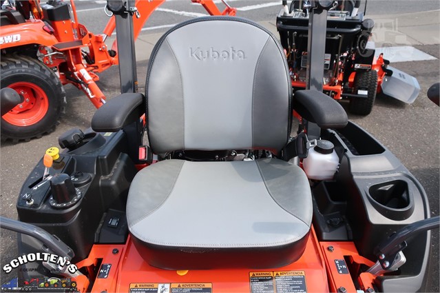 2021 Kubota Z411 Mower