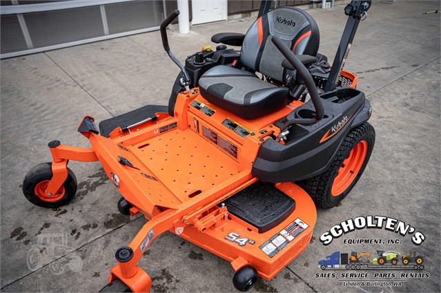 2021 Kubota Z421 Mower