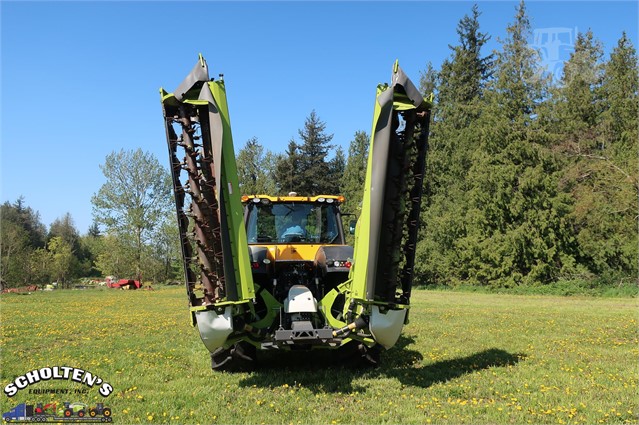 2014 CLAAS DISCO 9100C Windrower