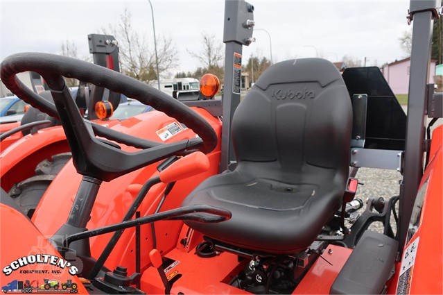 2019 Kubota M5660SUH Tractor