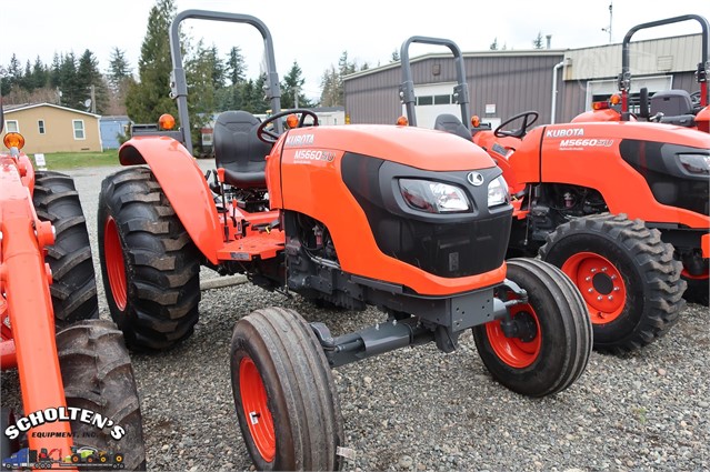 2019 Kubota M5660SUH Tractor