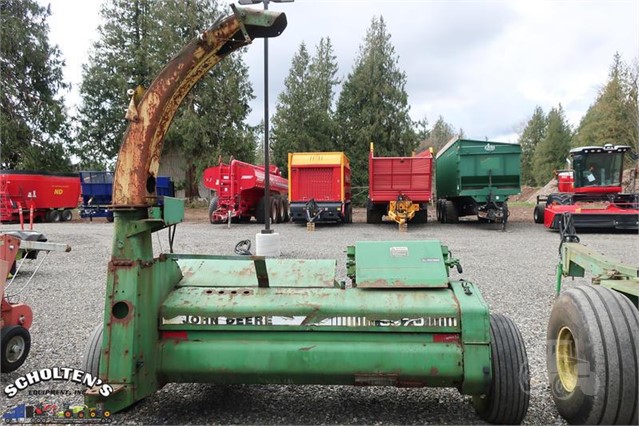 1984 John Deere 3970 Forage Harvester