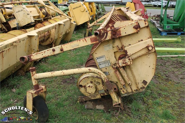 New Holland 939A Header Hay Pickup