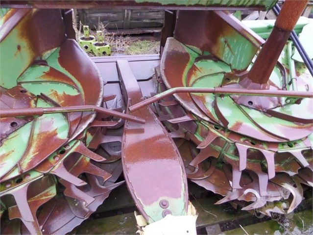 2007 Krone 6000 Header Corn Head