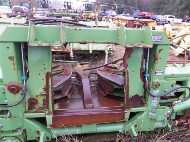 2007 Krone 6000 Header Corn Head