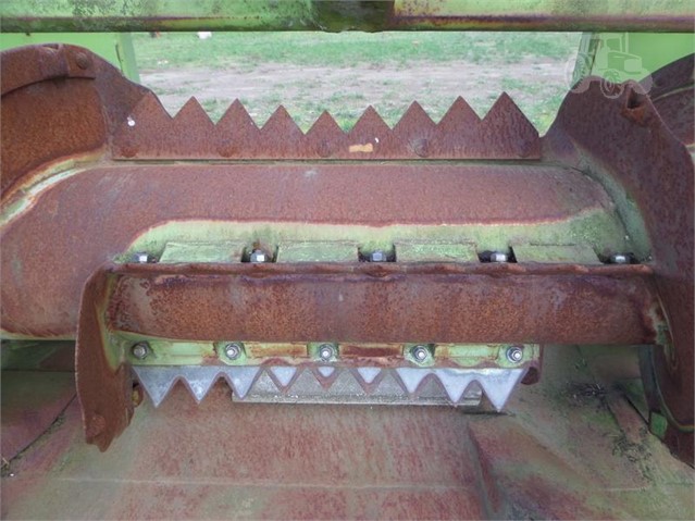 1999 CLAAS RU450 Header Corn Head