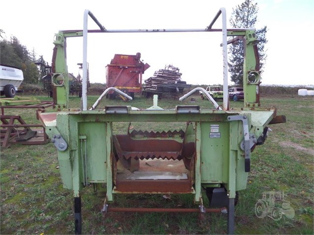 1999 CLAAS RU450 Header Corn Head