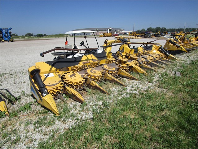 2007 New Holland 470FI Header Combine