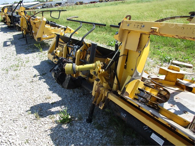 2007 New Holland 470FI Header Combine