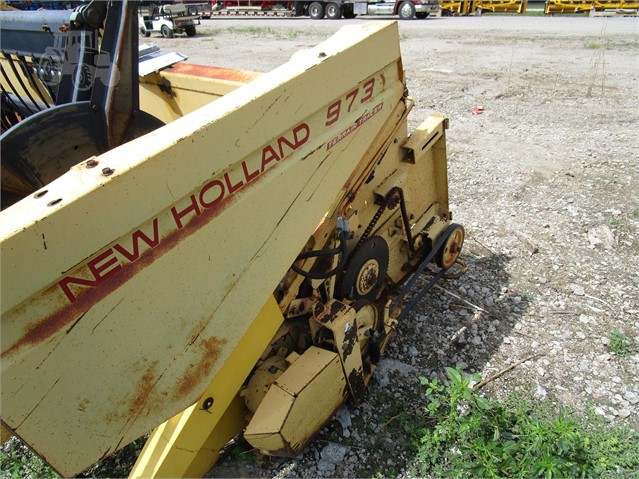 New Holland 973 Header Flex