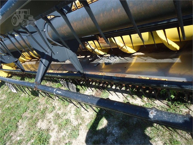 1992 New Holland 973 Header Combine