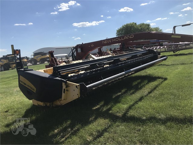 2004 New Holland 1475 Mower Conditioner