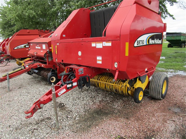 2006 New Holland BR780A Baler/Round