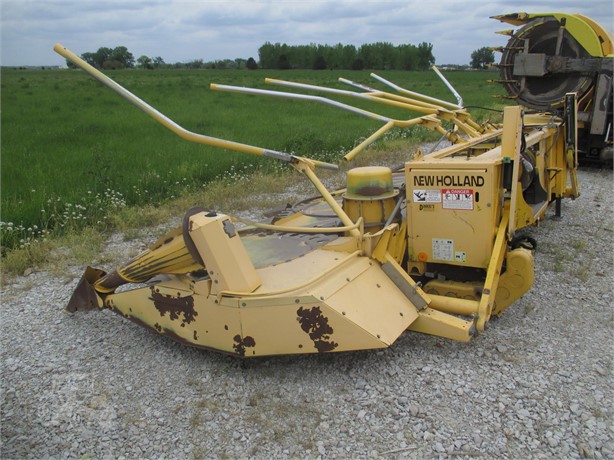 2002 New Holland RI600 Header Forage