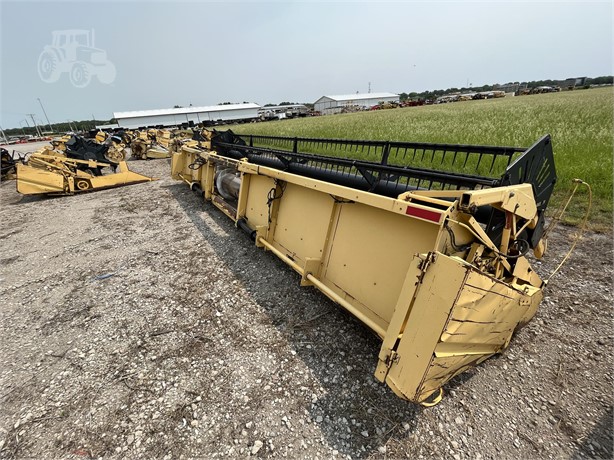 New Holland 973 Header Flex