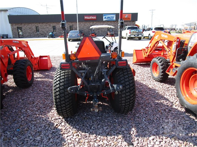 2015 Kubota B2650HSD Tractor