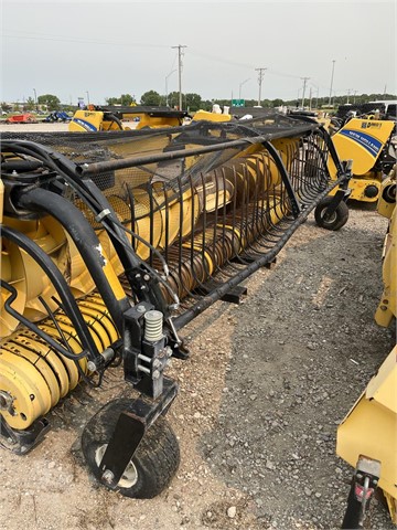 2008 New Holland 290FP Header Forage