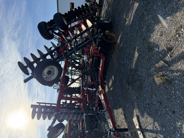 2024 Case IH 345 DH RIGID:-9 in.:-31 ft. Disk Tandem