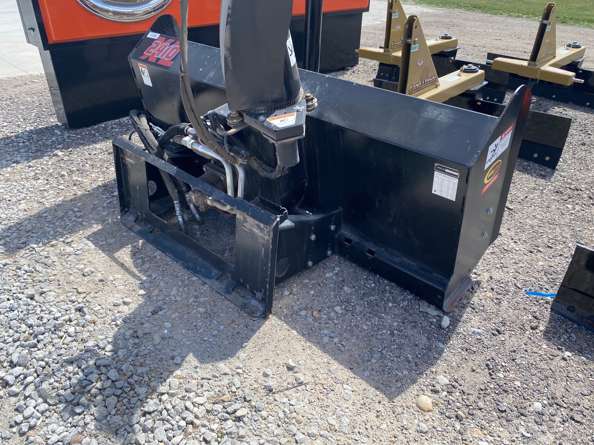 2019 Quick Attach 2410 Snow Blower