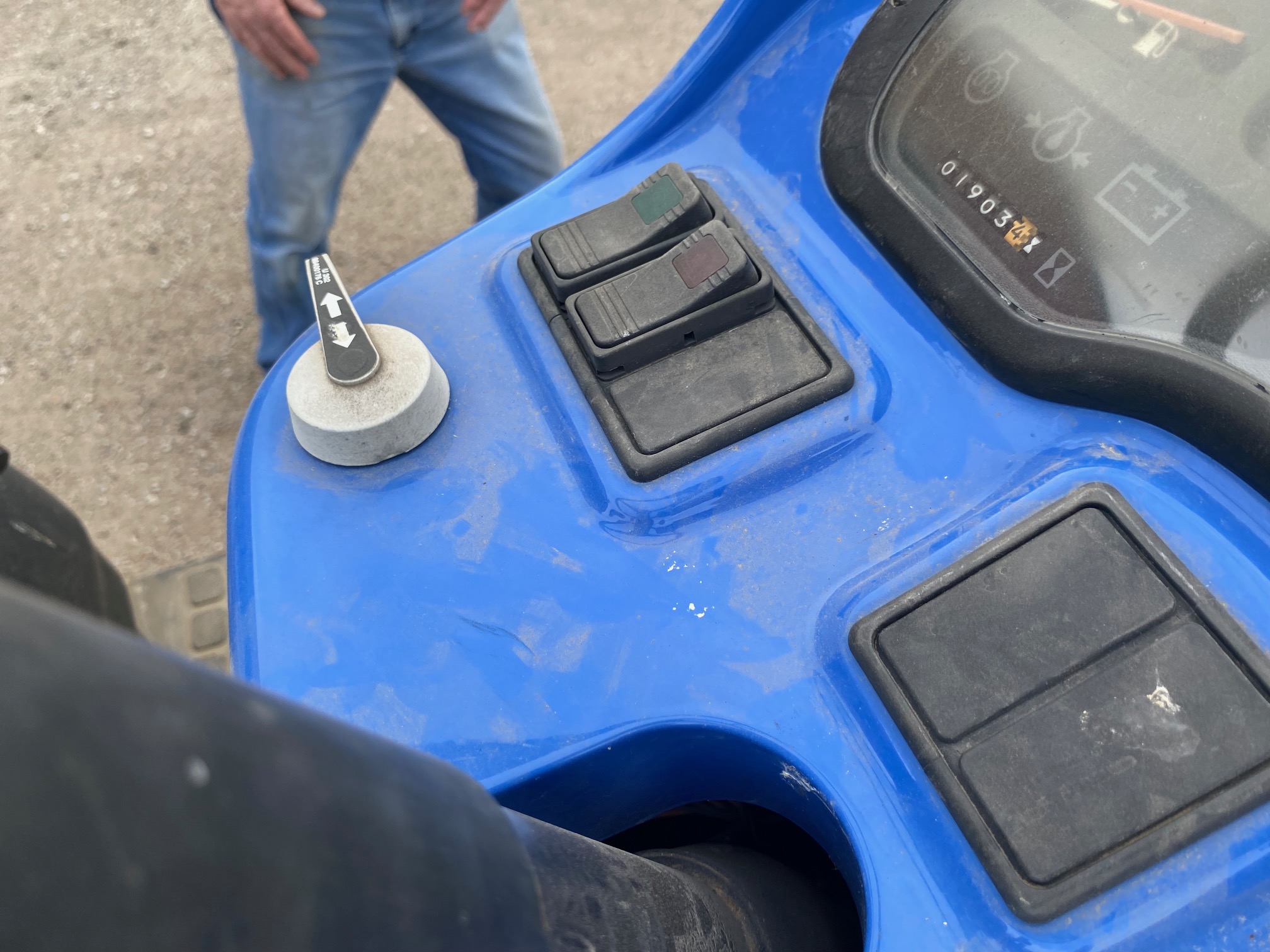 2006 New Holland TC40D Tractor