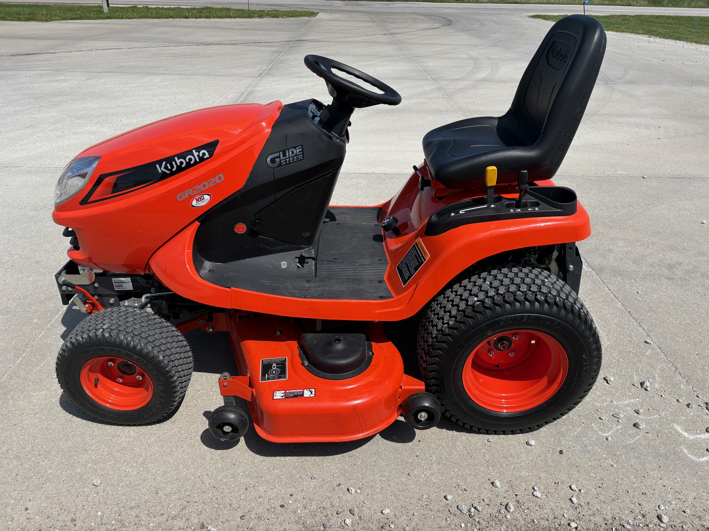 2024 Kubota GR2020 Garden Tractor