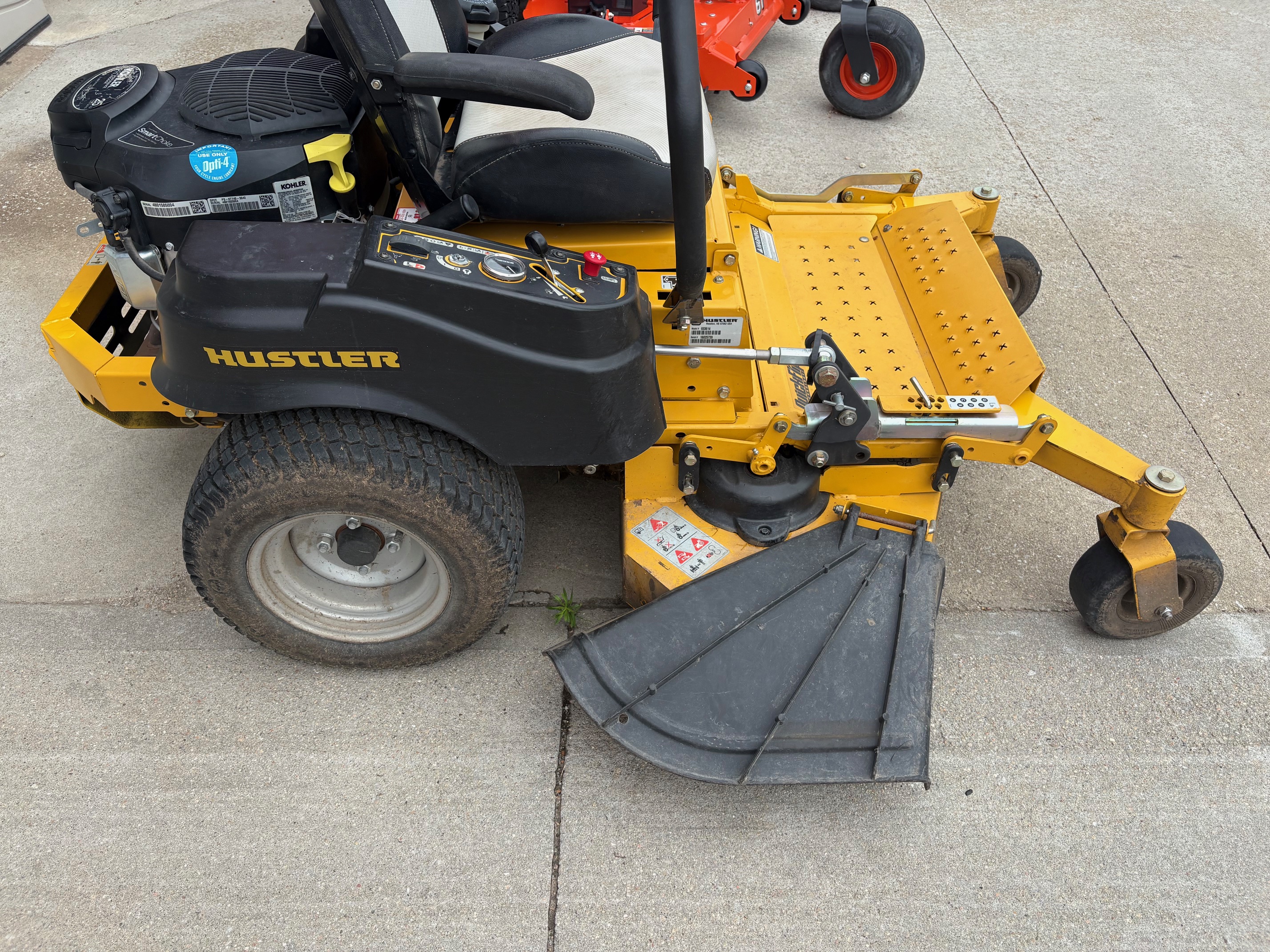 2010 Hustler Excel Raptor Mower/Zero Turn