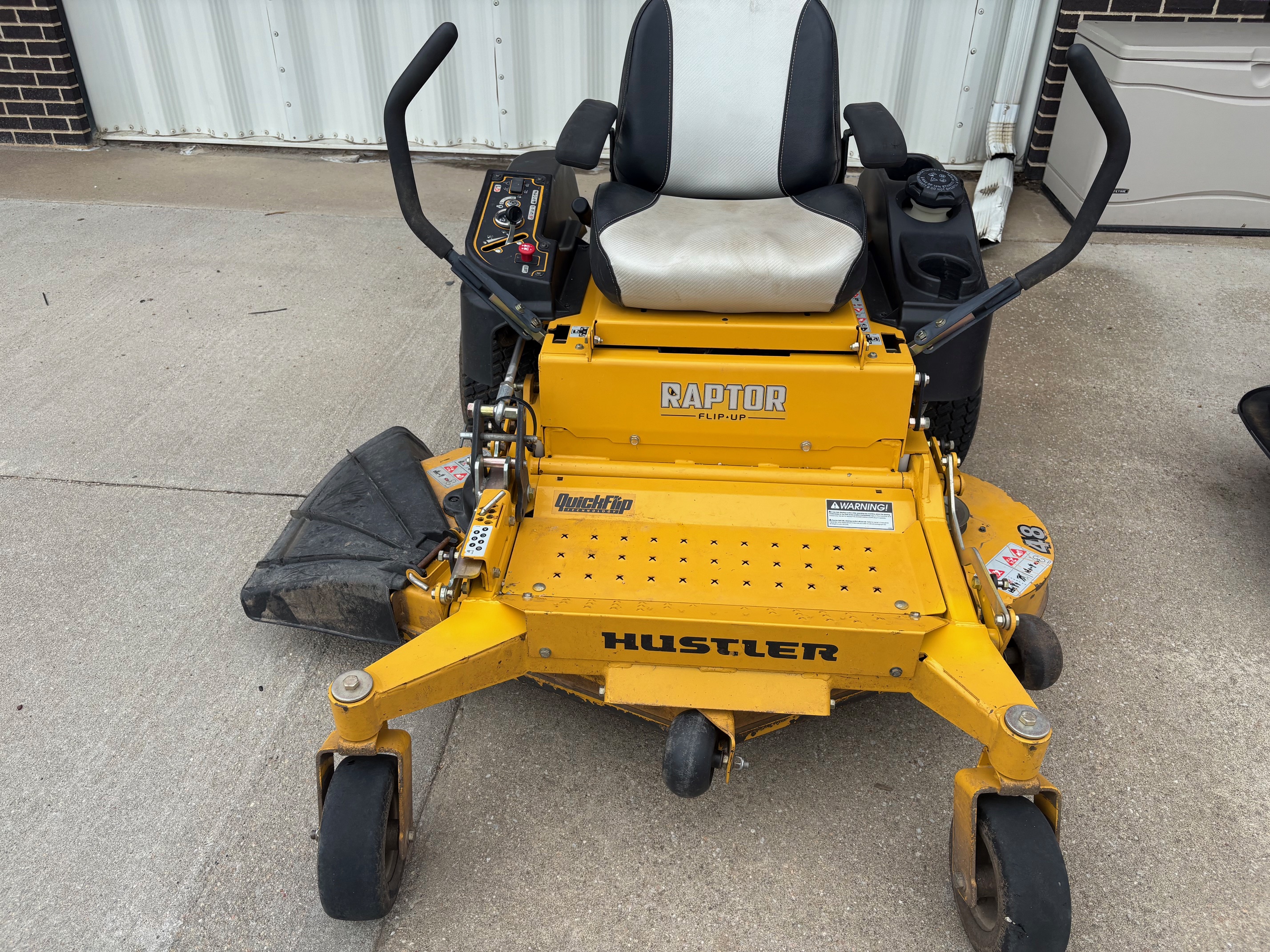 2010 Hustler Excel Raptor Mower/Zero Turn