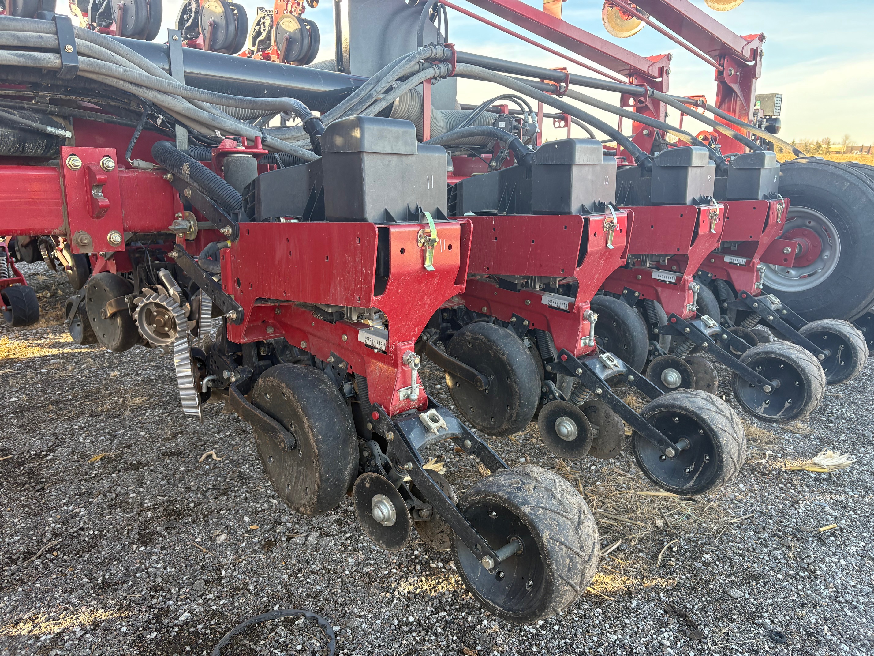 2015 Case IH ER 1255 PLANTER:-2 Point Hitch:-16 Rows Planter