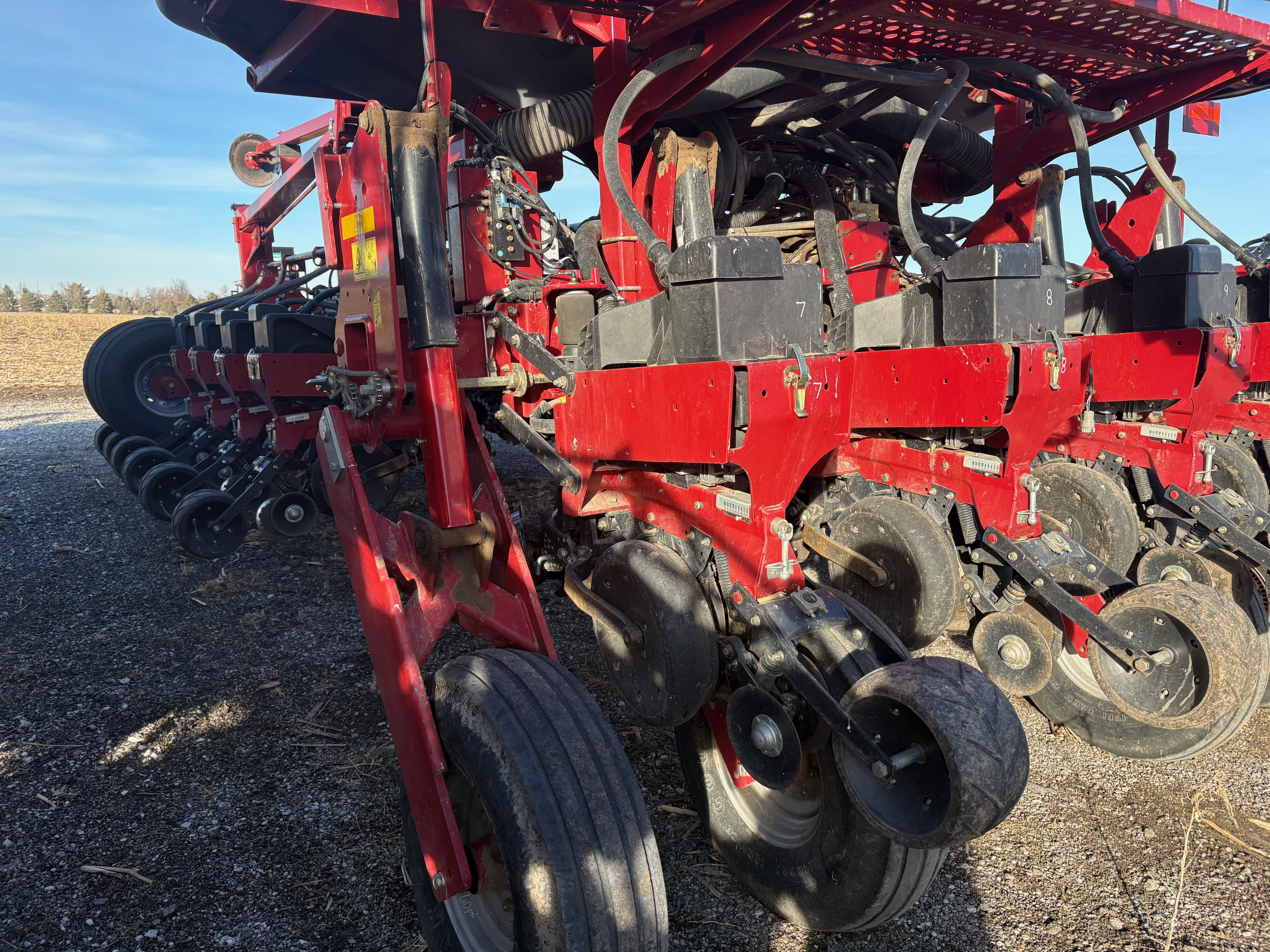2015 Case IH ER 1255 PLANTER:-2 Point Hitch:-16 Rows Planter