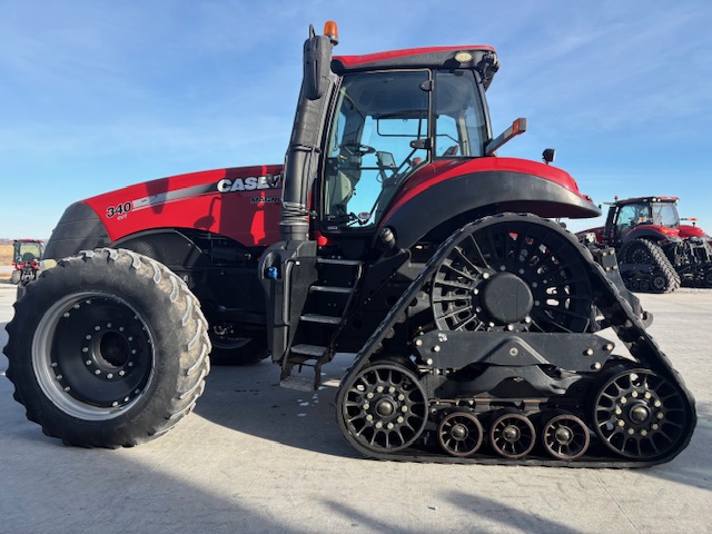 2016 Case IH Magnum 340 Rowtrac Tractor