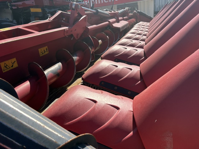 2019 Case IH 4412F Header Corn Head