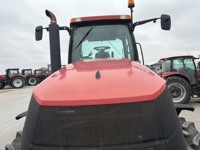 2009 Case IH Magnum 190 Tractor