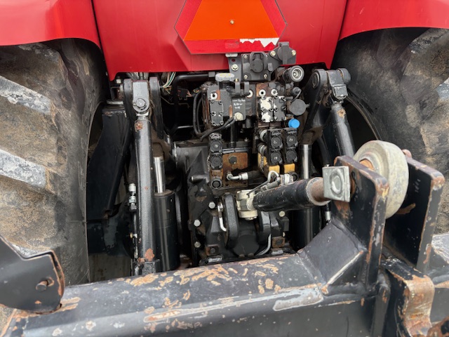 2009 Case IH Magnum 190 Tractor