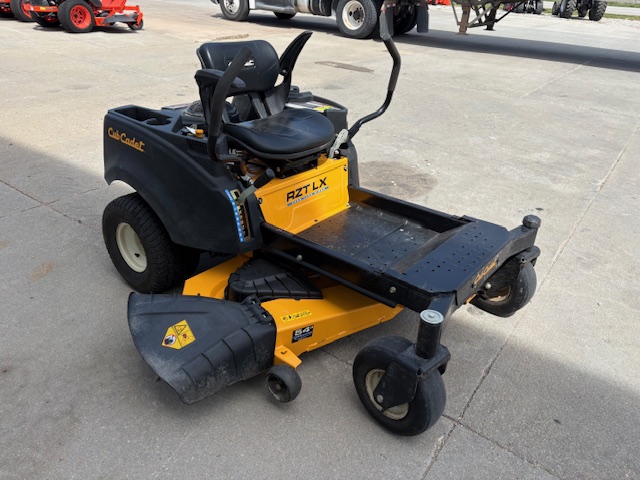 2018 Cub Cadet RZT LX54 Mower/Zero Turn
