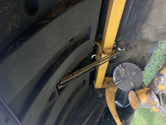 2011 Vermeer TM850 Mower/Disc