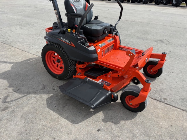 2023 Kubota Z422KW-54 Mower/Zero Turn