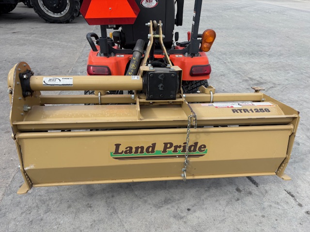 2014 Kubota BX2370 Tractor