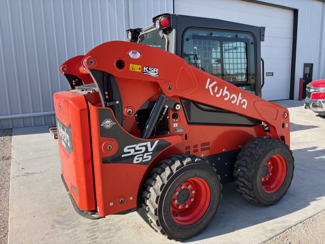 2024 Kubota SSV65PHFRC Skid Steer Loader