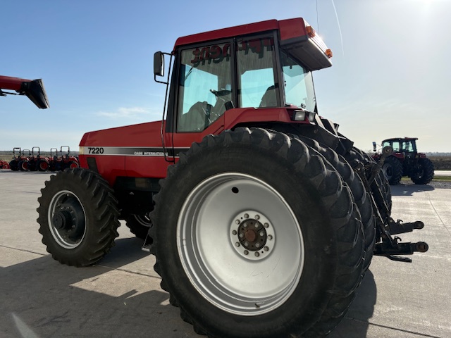 1994 Case IH 7220 MFD Tractor