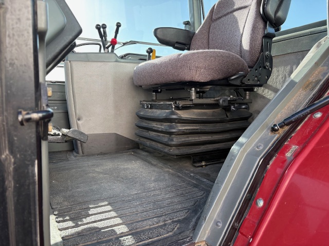 1994 Case IH 7220 MFD Tractor